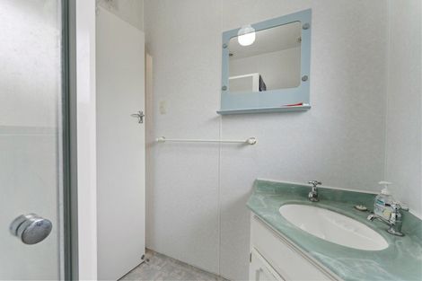 Photo of property in 32 Greenhurst Street, Sockburn, Christchurch, 8042
