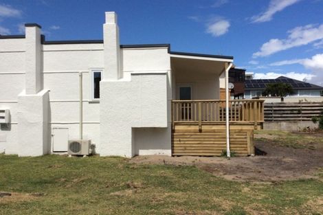 Photo of property in 28 Victoria Road, Mount Maunganui, 3116