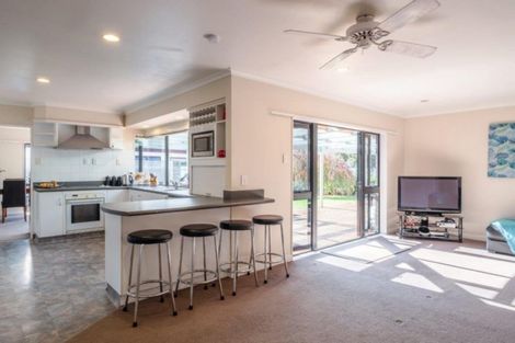 Photo of property in 7 Ruth Street, Riverdale, Gisborne, 4010