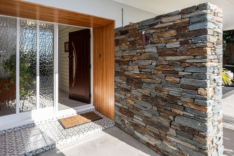 Photo of property in 105 Litten Road, Cockle Bay, Auckland, 2014