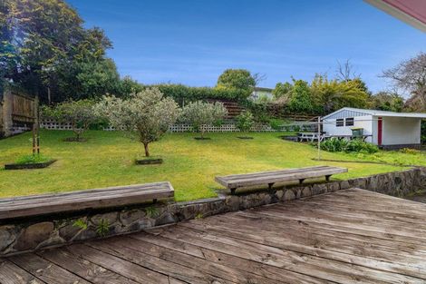 Photo of property in 71 Awanui Street, Merrilands, New Plymouth, 4312