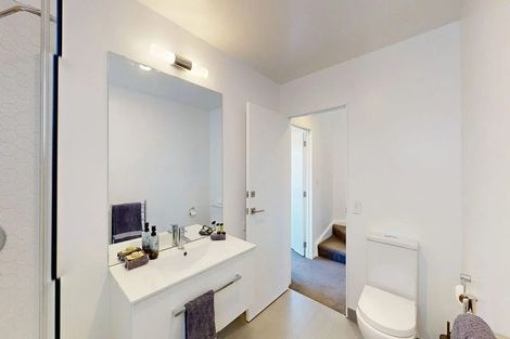 Photo of property in 14/104u Maupuia Road, Maupuia, Wellington, 6022