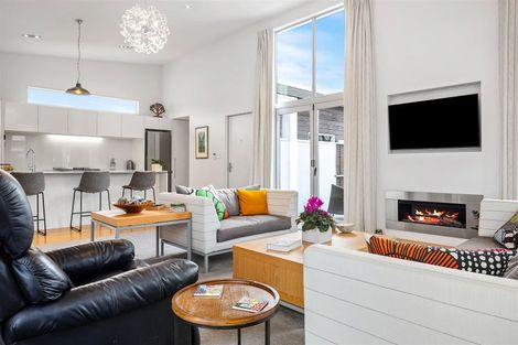 Photo of property in 8 Koromiko Street, Saint Martins, Christchurch, 8022