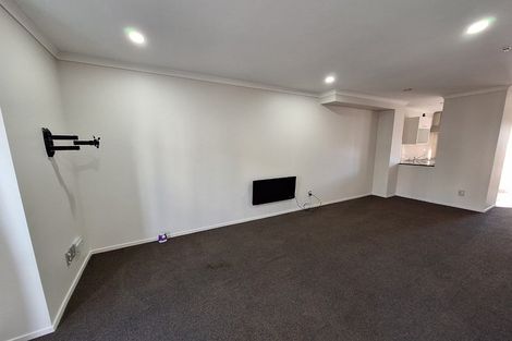 Photo of property in 1/3 Wallson Crescent, Wiri, Auckland, 2104