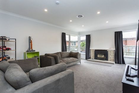 Photo of property in 23 Lochee Road, Upper Riccarton, Christchurch, 8041