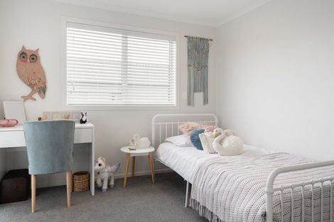 Photo of property in 104h Johns Road, Belfast, Christchurch, 8051