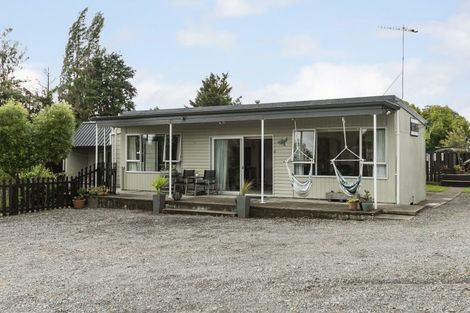 Photo of property in 69 Abbotsford Road, Waipawa, 4210