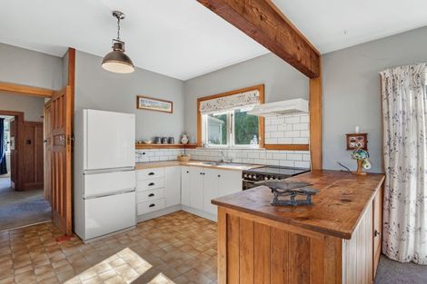 Photo of property in 2890 Christchurch Akaroa Road, Prices Valley, Little River, 7591