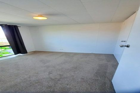 Photo of property in 31 Starforth Place, Henderson, Auckland, 0612