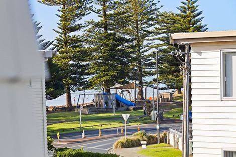 Photo of property in 19/3 Riverside Road, Orewa, 0931