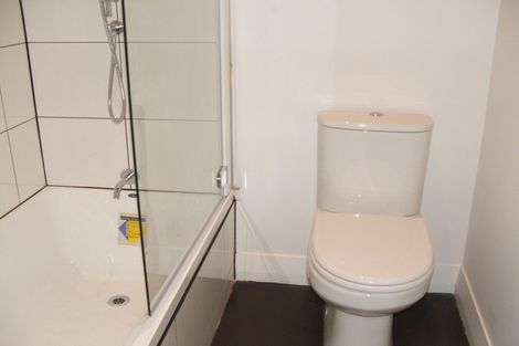 Photo of property in 2/20 Standen Street, Karori, Wellington, 6012