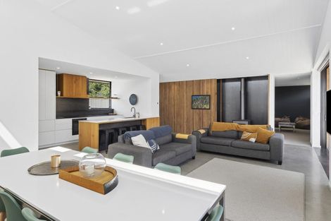 Photo of property in 7 Fern Burn Close, Wanaka, 9305