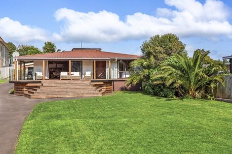 Photo of property in 23 Cliff Street, Raglan, 3225