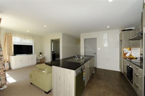 Photo of property in 32 Murphys Road, Halswell, Christchurch, 8025