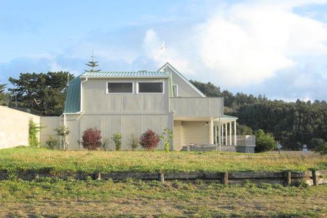 Photo of property in 101 Patuwai Drive, Whangamata, 3620