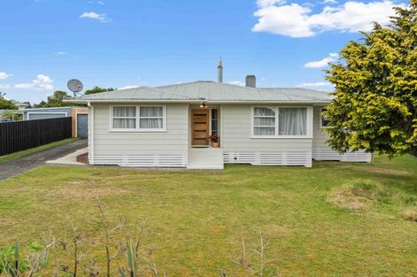 Photo of property in 16 Kotuku Place, Tokoroa, 3420