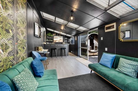 Photo of property in 104 Pitt Road, Hillsborough, New Plymouth, 4372