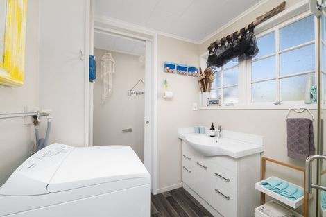 Photo of property in 3/4 Tohitapu Road, Paihia, 0200