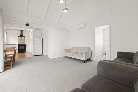 Photo of property in 2/21 Takanini Road, Takanini, 2112