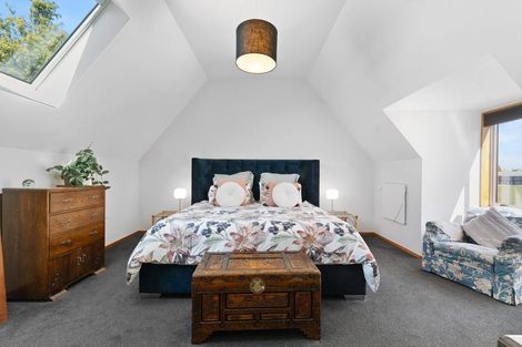 Photo of property in 18 Pyatt Place, Redwood, Christchurch, 8051