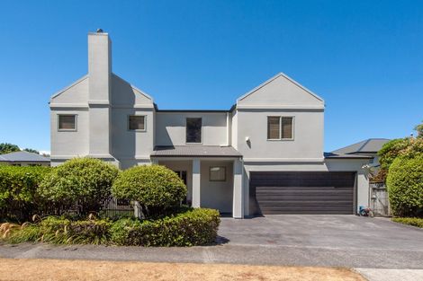 Photo of property in 19 Chippenham Grove, Churton Park, Wellington, 6037