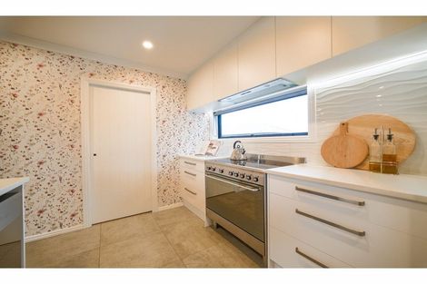 Photo of property in 7 Clonbunny Close, Rolleston, 7614