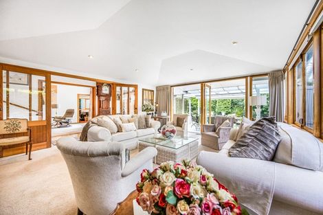 Photo of property in 43 Hauraki Road, Hauraki, Auckland, 0622