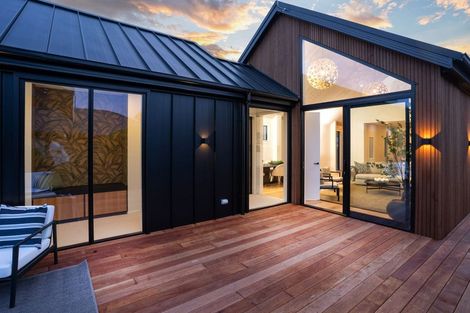 Photo of property in 59 Main Road, Redcliffs, Christchurch, 8081
