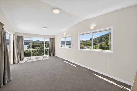 Photo of property in 420 Marine Drive, Charteris Bay, Lyttelton, 8971