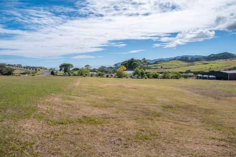Photo of property in 10 Amelie Place, Coopers Beach, 0420