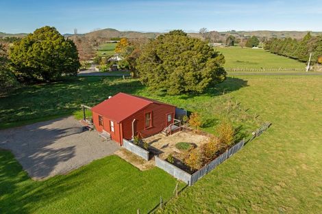 Photo of property in 82 Mckinstry Avenue, Te Ore Ore, Masterton, 5886