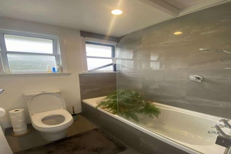 Photo of property in 2 Grosvenor Street, Redwood, Christchurch, 8051