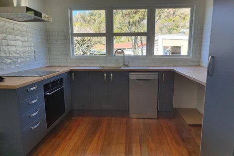 Photo of property in 15 Waimea Road, Nelson South, Nelson, 7010