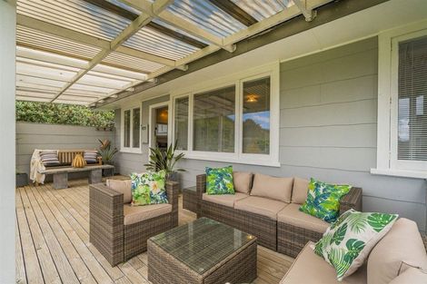 Photo of property in 4 Riverview Road, Cooks Beach, Whitianga, 3591