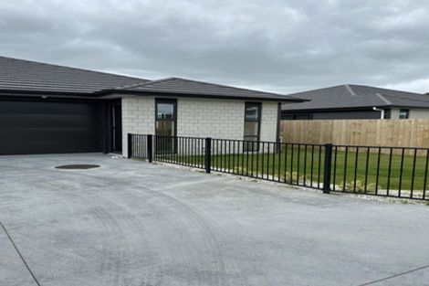 Photo of property in 27u2 Norman Street, Nawton, Hamilton, 3200