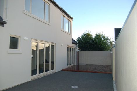 Photo of property in 490b Manchester Street, St Albans, Christchurch, 8014