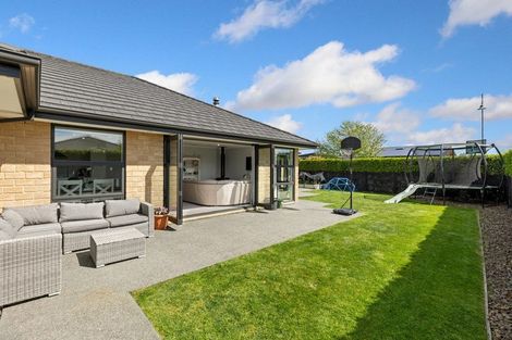 Photo of property in 17 Eyrewell Road, Pegasus, 7612