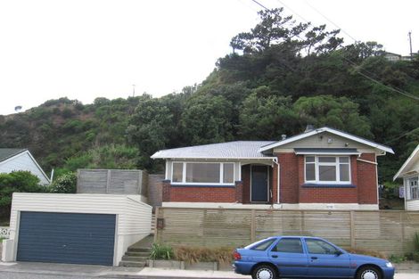 Photo of property in 72 Ira Street, Miramar, Wellington, 6022