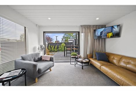 Photo of property in 8a Champion Street, Edgeware, Christchurch, 8013