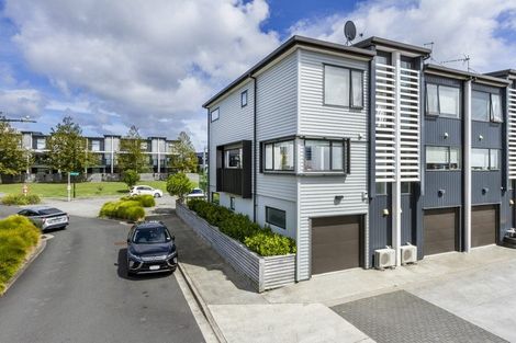 Photo of property in 1 Carder Court, Hobsonville, Auckland, 0618