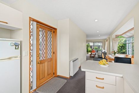 Photo of property in 1 Ilfracombe Place, Burnside, Christchurch, 8053