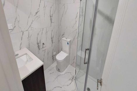 Photo of property in 9/24 Mili Way, Ranui, Auckland, 0612