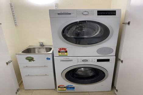 Photo of property in 13/22u Oriental Terrace, Oriental Bay, Wellington, 6011