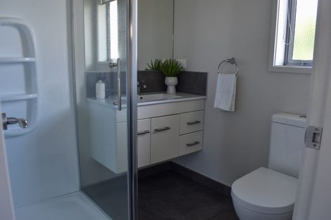 Photo of property in 20 Rainey Crescent, Papamoa Beach, Papamoa, 3118