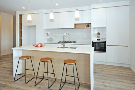 Photo of property in 20 Konoba Avenue, Kumeu, 0810