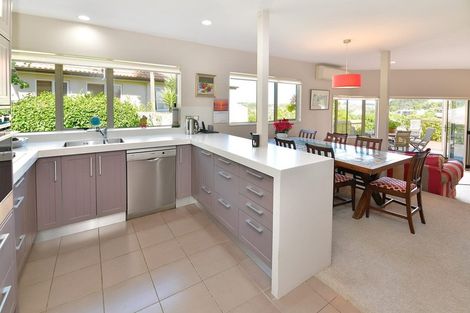 Photo of property in 28 Kensington Terrace, Gulf Harbour, Whangaparaoa, 0930