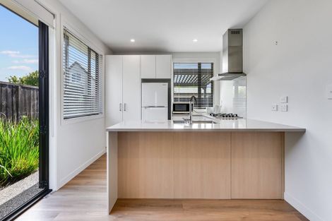 Photo of property in 14u2 Mitcham Avenue, Forest Lake, Hamilton, 3200