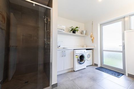 Photo of property in 27 Tairua Palms Place, Tairua, 3508