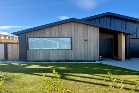 Photo of property in 4 Tussock Way, Cromwell, 9310