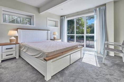Photo of property in 11 Danbury Drive, Torbay, Auckland, 0630
